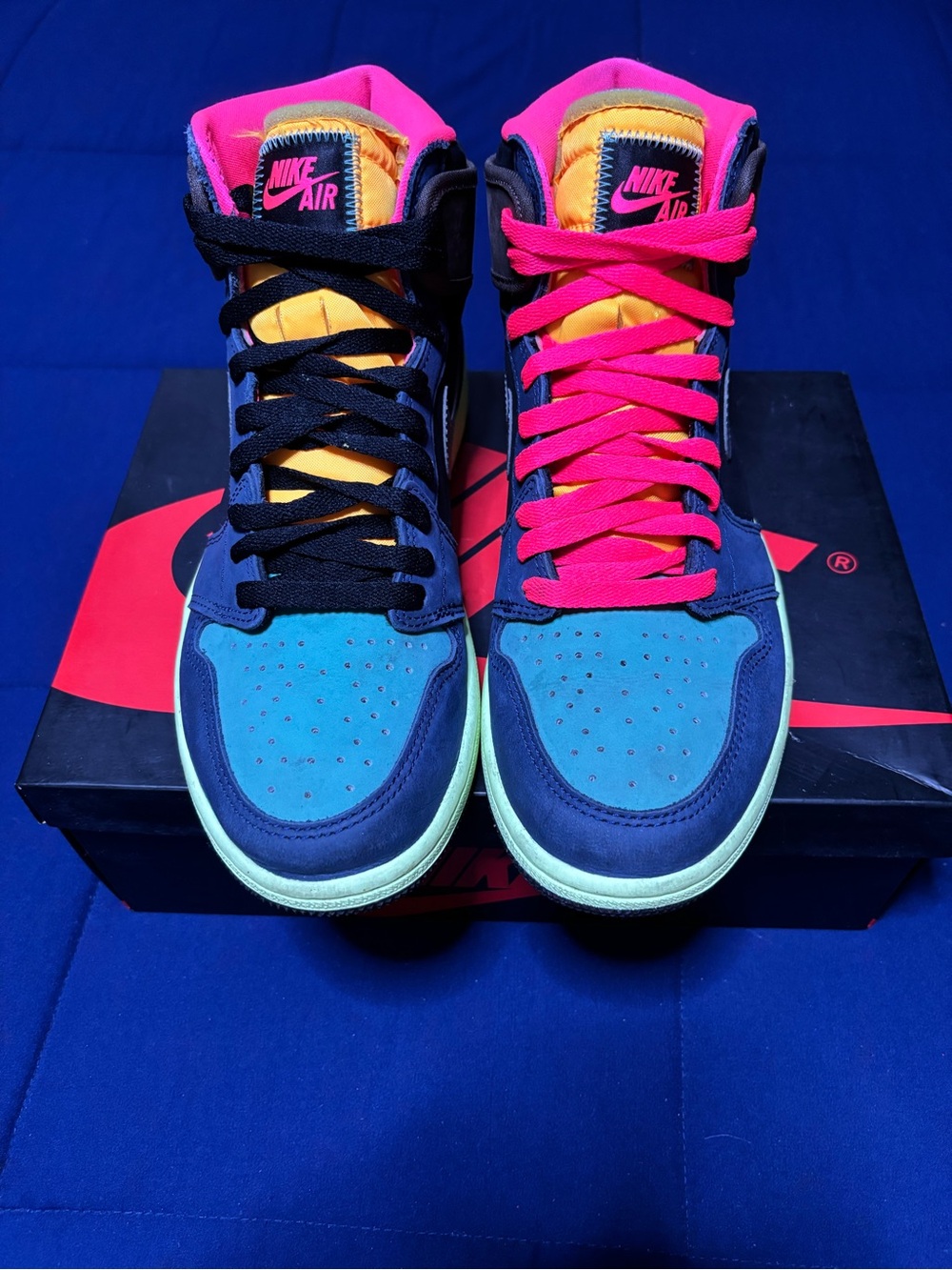 Jordan 1 Retro High OG Tokyo Bio Hack 2020 Size 9